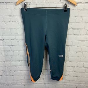 The North Face Women’s VaporWick Cropped Leggings